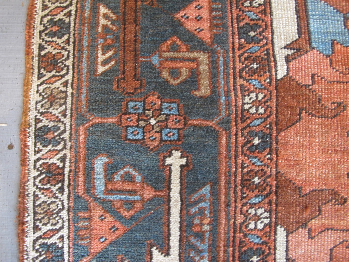 Serapi Carpet
